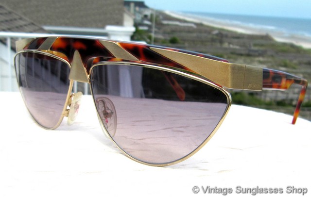 Vintage Sunglasses For Men and Women - Page 126