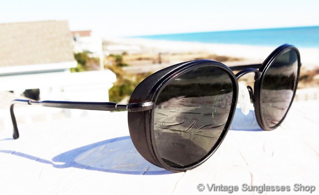 Giorgio Armani 655 706 Black Sunglasses