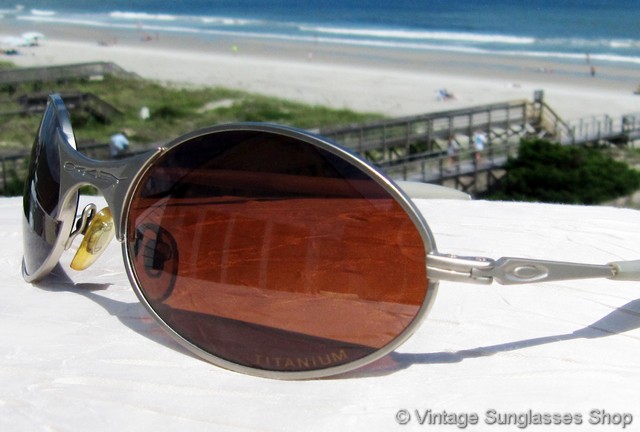 Oakley E Wire Titanium VR28 Sunglasses