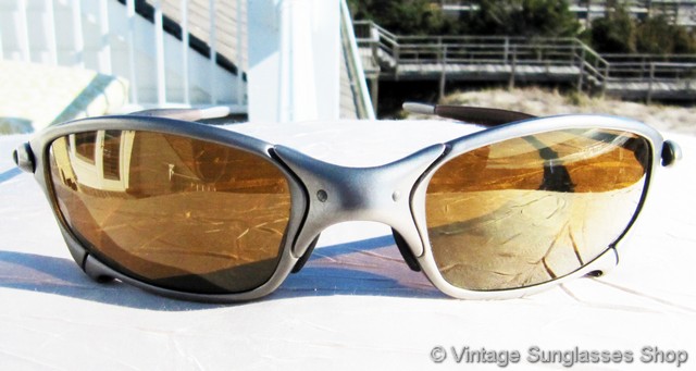 oakley titanium juliet sunglasses