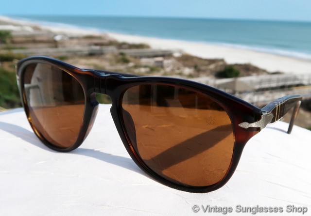 Vintage Sunglasses For Men and Women - Page 142