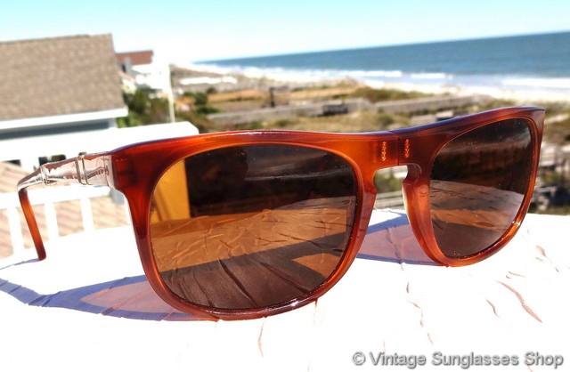 Persol 807 Folding Honey Tortoise Shell Sunglasses