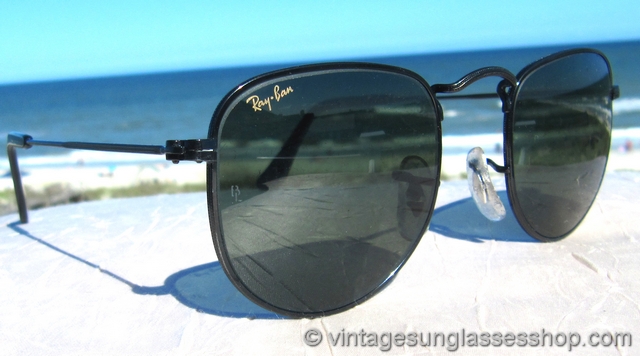 Ray-Ban W2299 Classic Metals Sunglasses