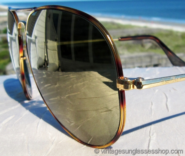 Ray-Ban Diamond Hard Tortuga Aviator Sunglasses