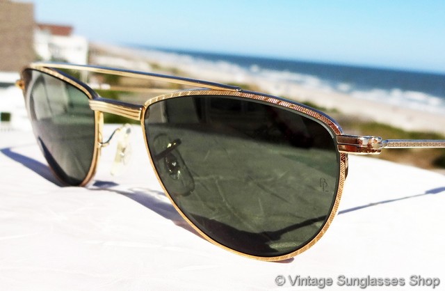 Vintage Ray-Ban Sunglasses For Men and Women - Page 11