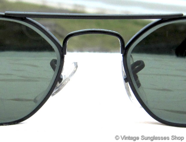 Ray-Ban W2357 Fugitives Oval Sunglasses