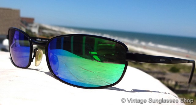 Revo 3040 001 Green Mirror Sunglasses